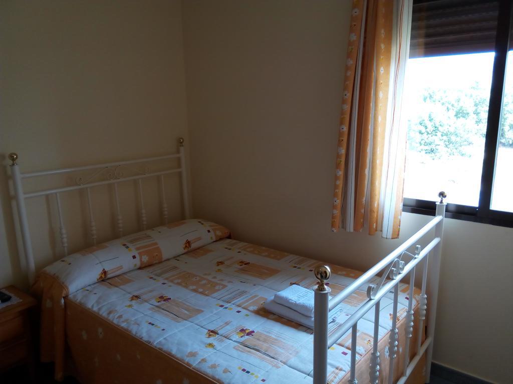 Hostal Miraflor De Las Cadenas Cuacos De Yuste Εξωτερικό φωτογραφία