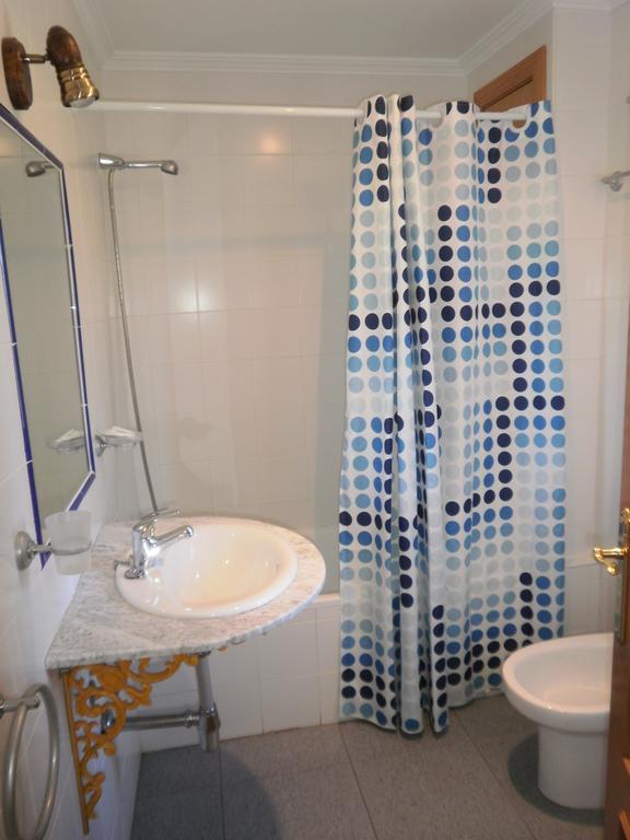 Hostal Miraflor De Las Cadenas Cuacos De Yuste Εξωτερικό φωτογραφία
